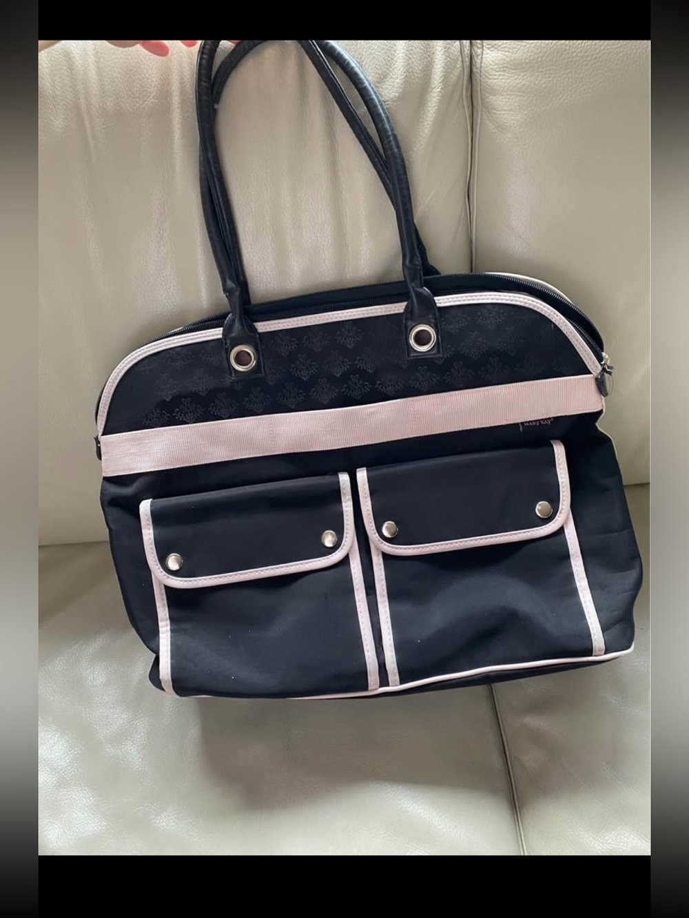 Mary Kay Consultant Zipper
Satchel Tote Travel Bag Black with Pink Multi Pocket